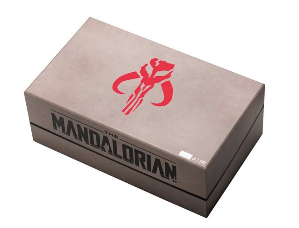 the mandalorian premium box set